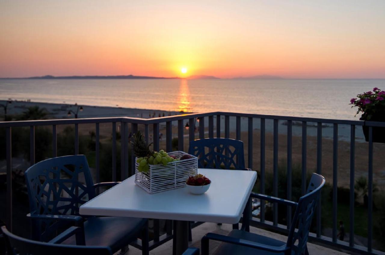 Karma Resort Venetico Dış mekan fotoğraf