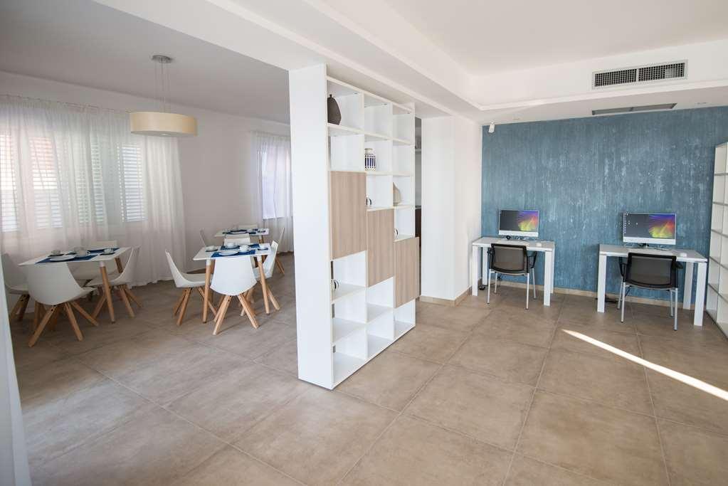 Karma Resort Venetico Konforlar fotoğraf