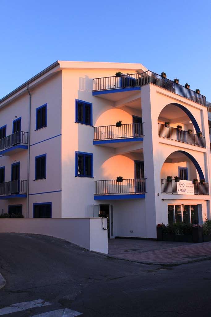 Karma Resort Venetico Dış mekan fotoğraf
